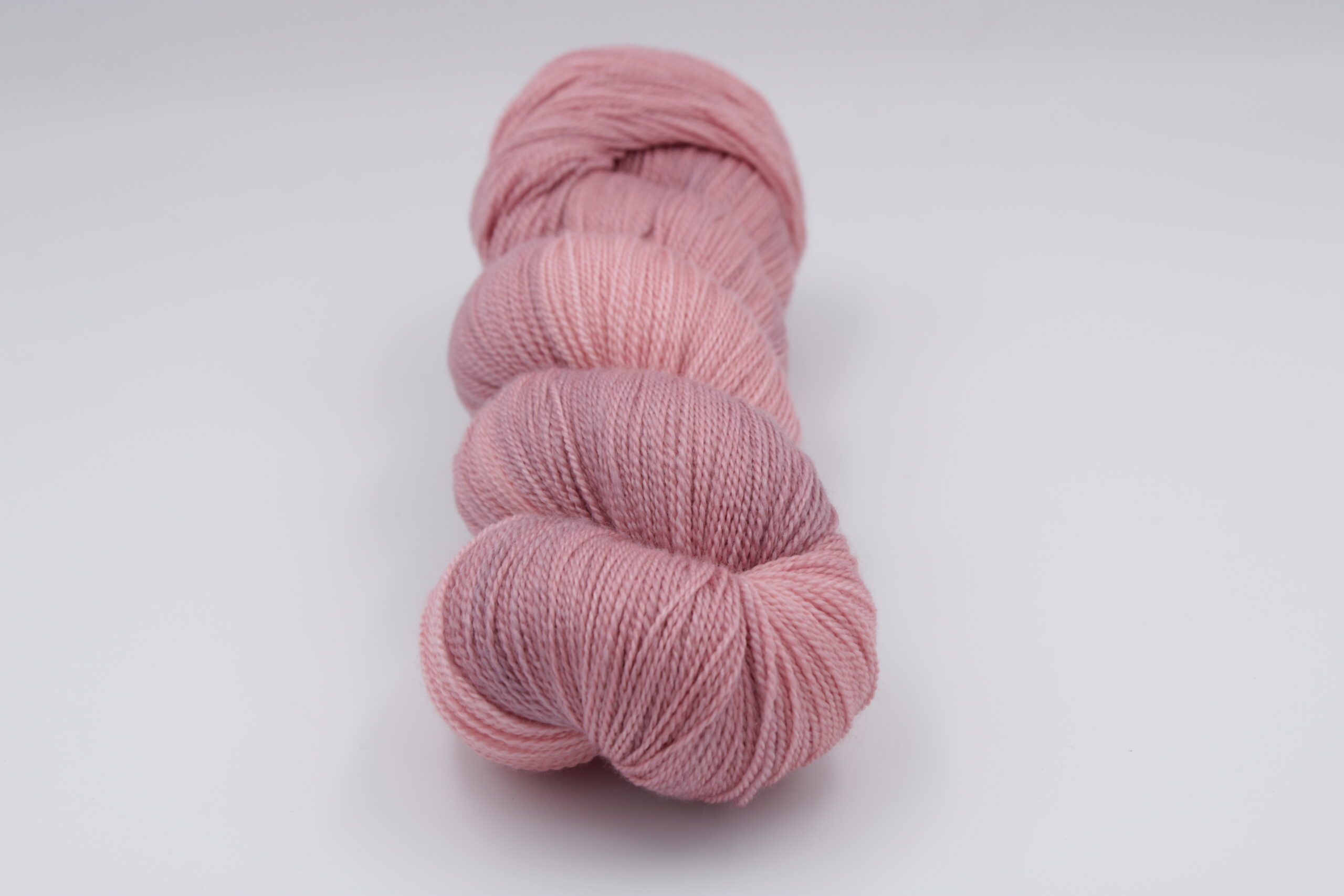 Emi, laine 80% mérinos et 20% soie, rose, coloris Sissi
