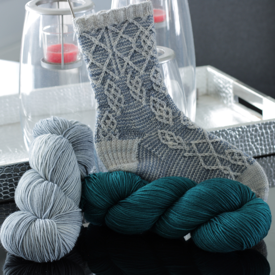Kit tricot - bas mkal, patron de bas à rayures 2 couleurs