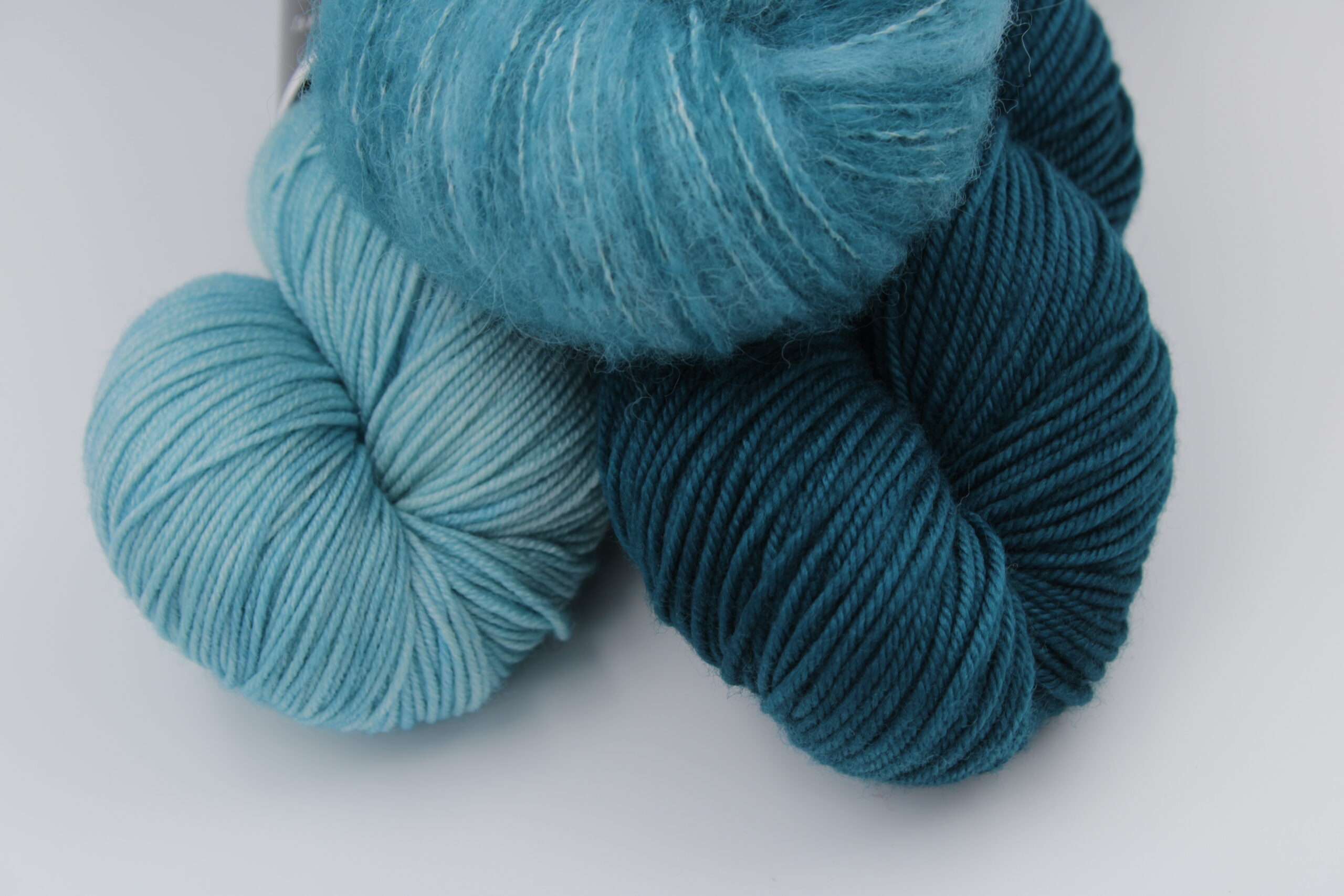 Kit tricot - Fibrani. Col The snuggle is real par Maxim Cyr