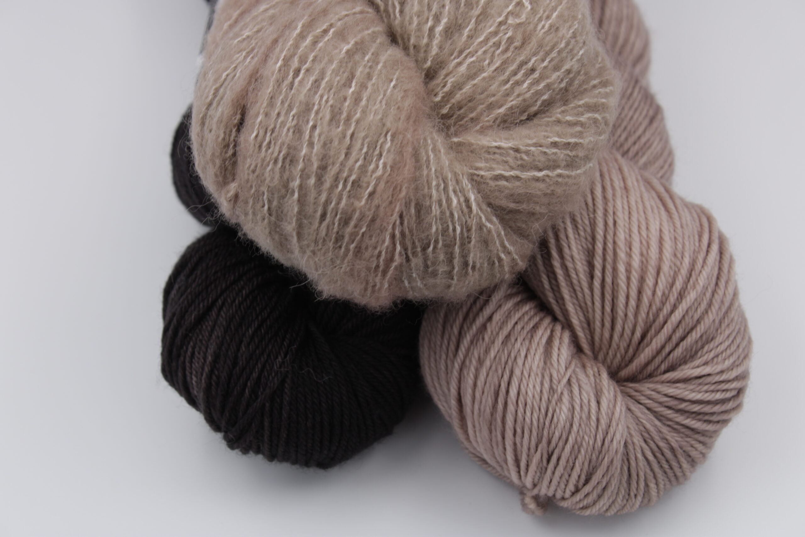 Kit tricot - Fibrani. Col The snuggle is real par Maxim Cyr