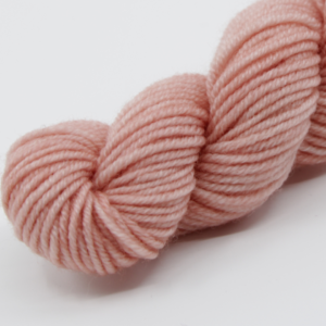 Merlin, Laine mérinos et nylon. pêche, coloris :Fiona
