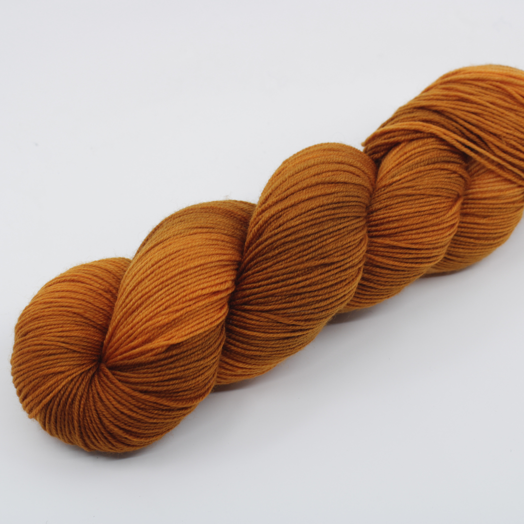 Laine Fibrani, base: Merlin. 80% mérinos - 20% nylon.