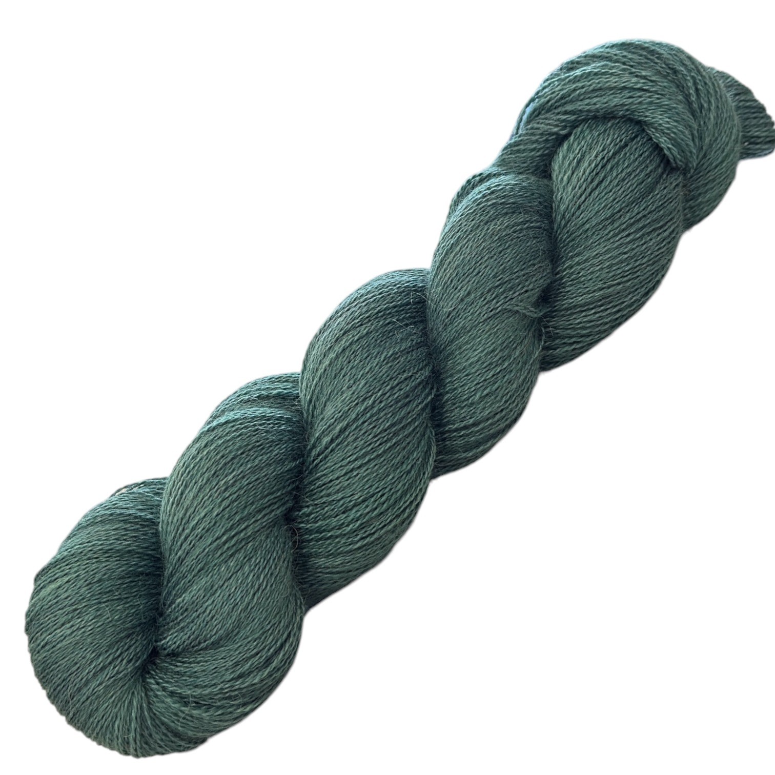 Laine Fibrani -Base Numa,70% Bébé alpaga et 30% soie,couleur: vert. Coloris: Hermès.